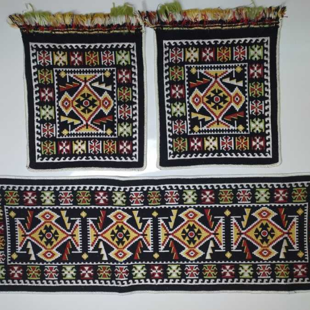 3'LÜ OTURMA KİLİM MİNDER ETNİK DESENLİ