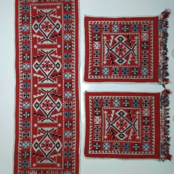 3'LÜ OTURMA KİLİM MİNDER ETNİK DESENLİ